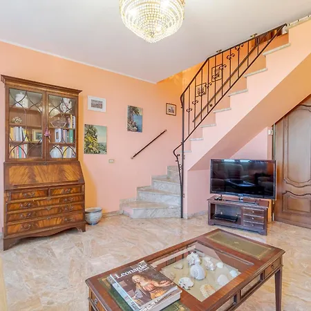Colle Degli Ometti Vintage Chic Flat